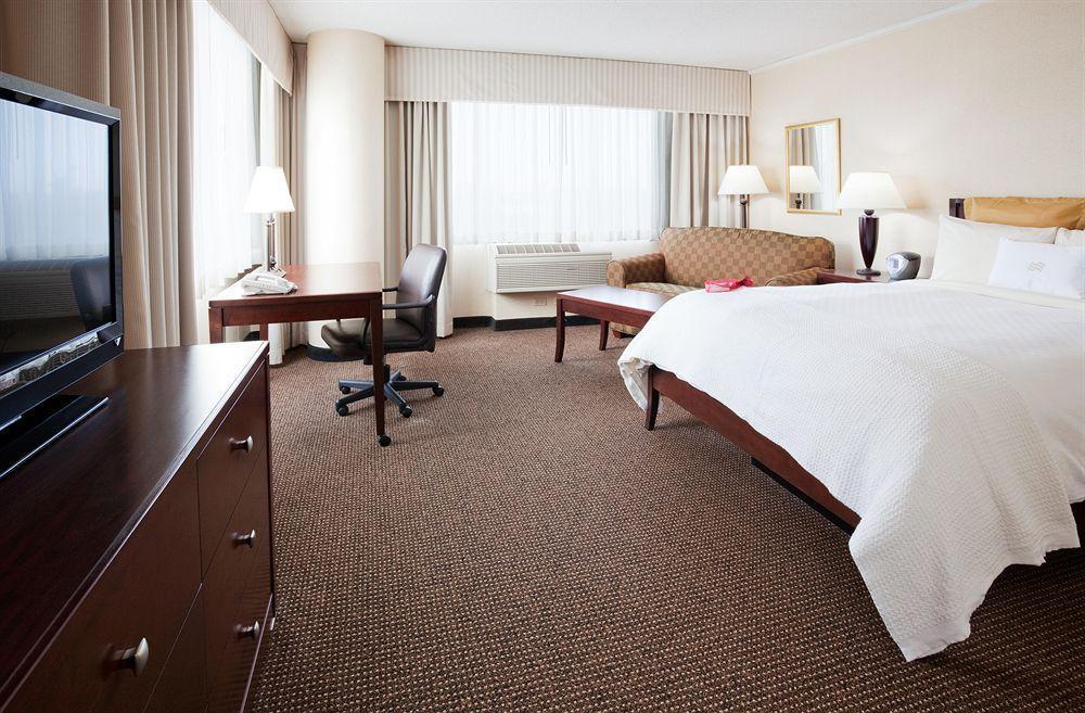 Ramada By Wyndham Minneapolis Airport - Eagan Extérieur photo