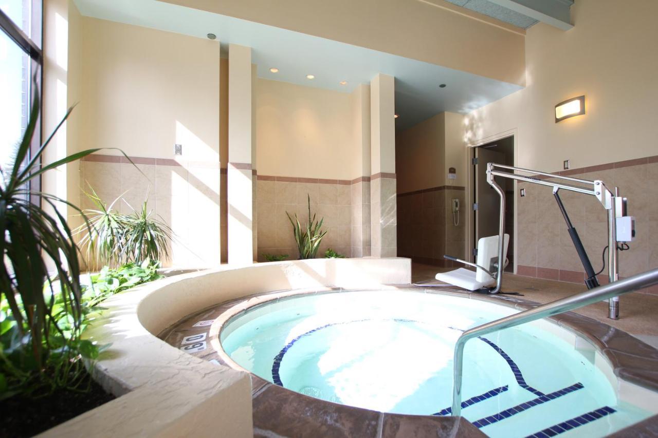Ramada By Wyndham Minneapolis Airport - Eagan Extérieur photo