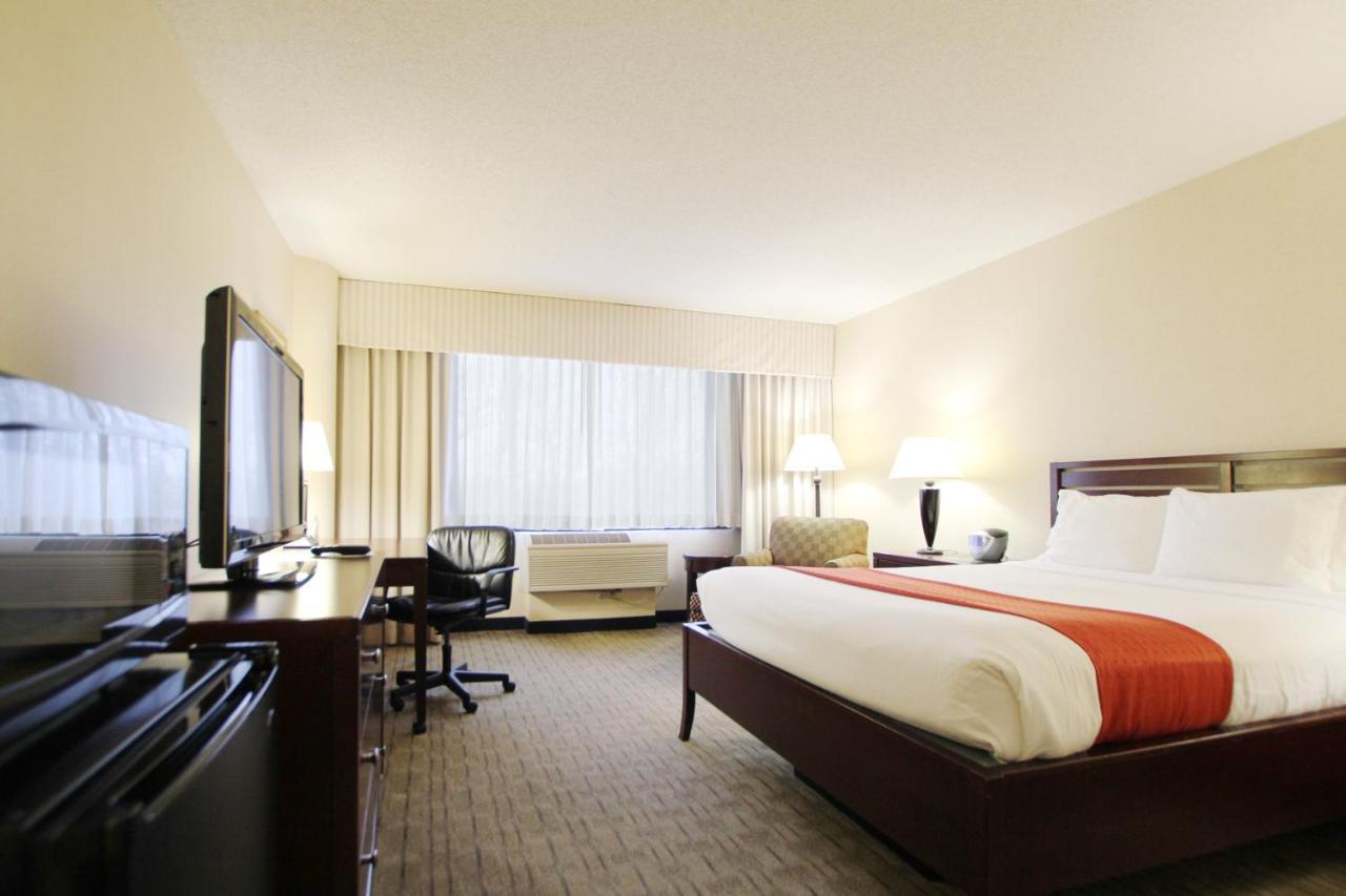 Ramada By Wyndham Minneapolis Airport - Eagan Extérieur photo